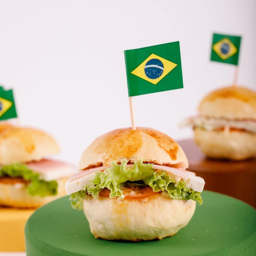Mini Sanduíche Brasil