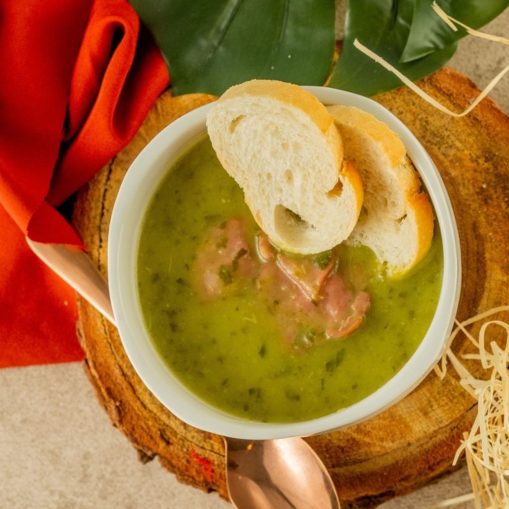 CALDO VERDE COM CALABRESA
