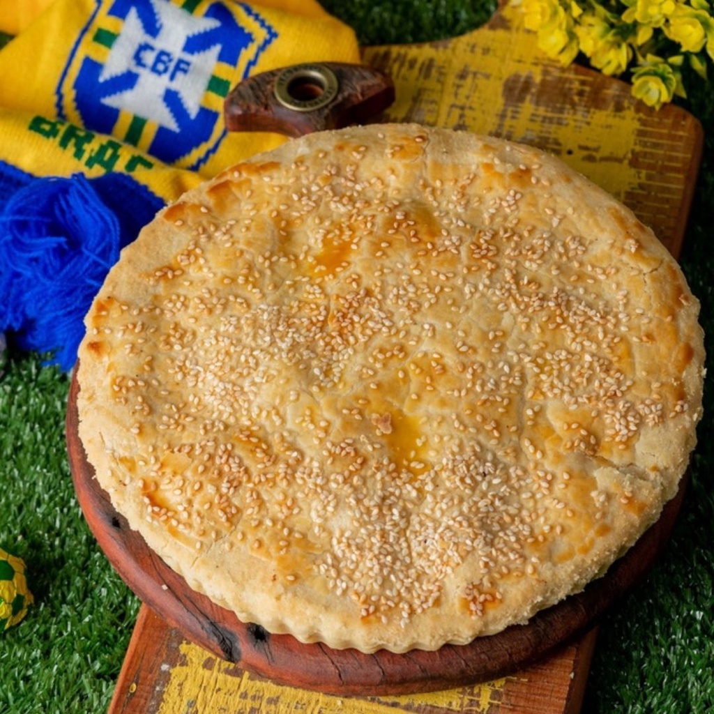TORTA DE FRANGO C/ CATUPIRY 800G